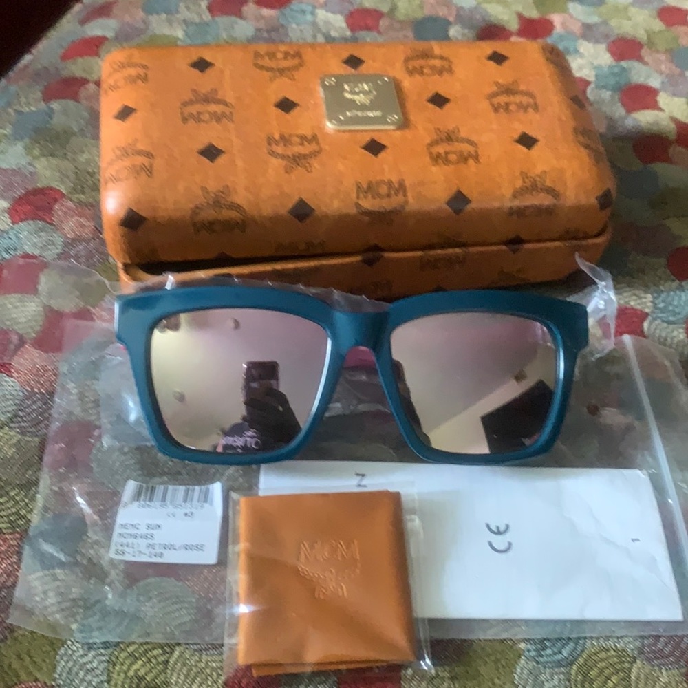 AUTHENTIC MCM Hot pink shades w/blue frames BNWT